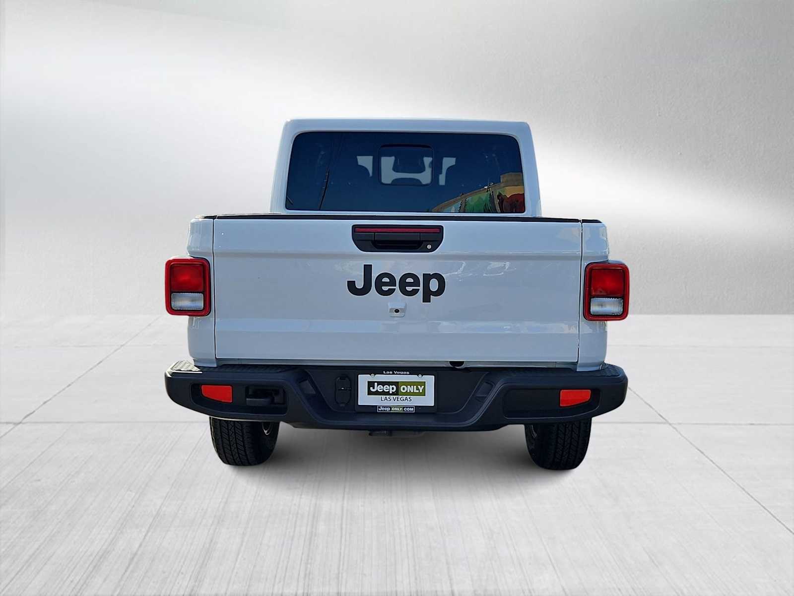 Thumbnail: 2026 Jeep Gladiator - 7