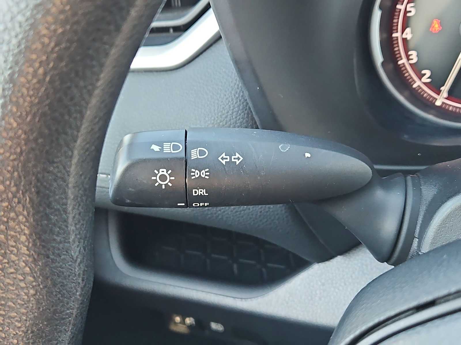 Thumbnail: 2024 Toyota RAV4 - 25