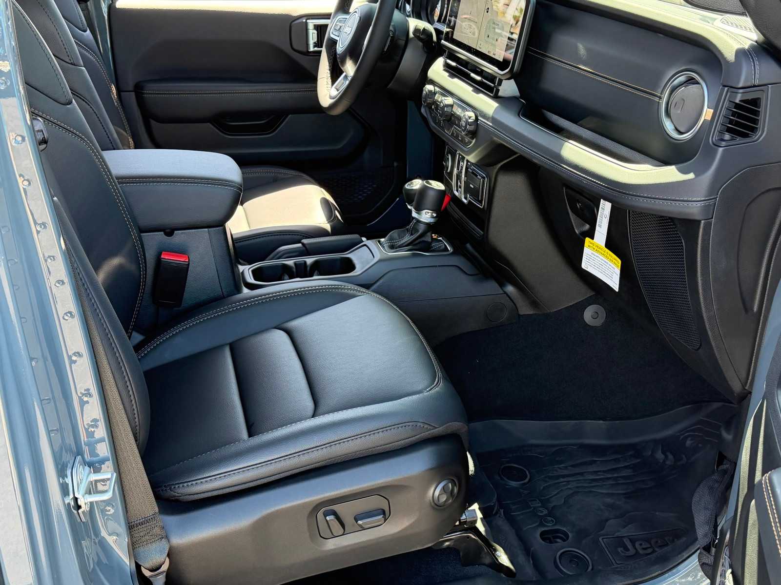 Thumbnail: 2026 Jeep Wrangler - 24