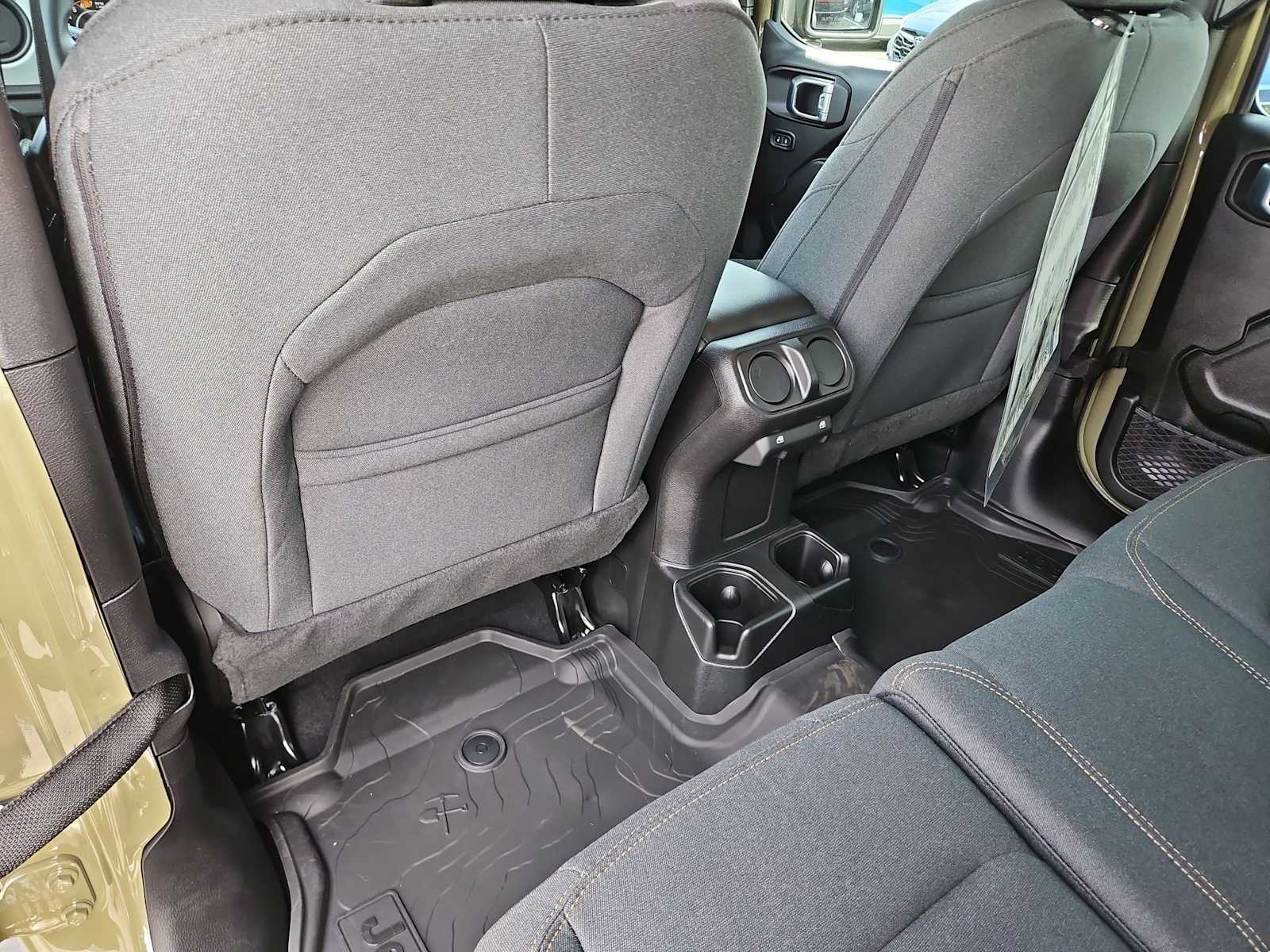 Thumbnail: 2026 Jeep Wrangler - 17