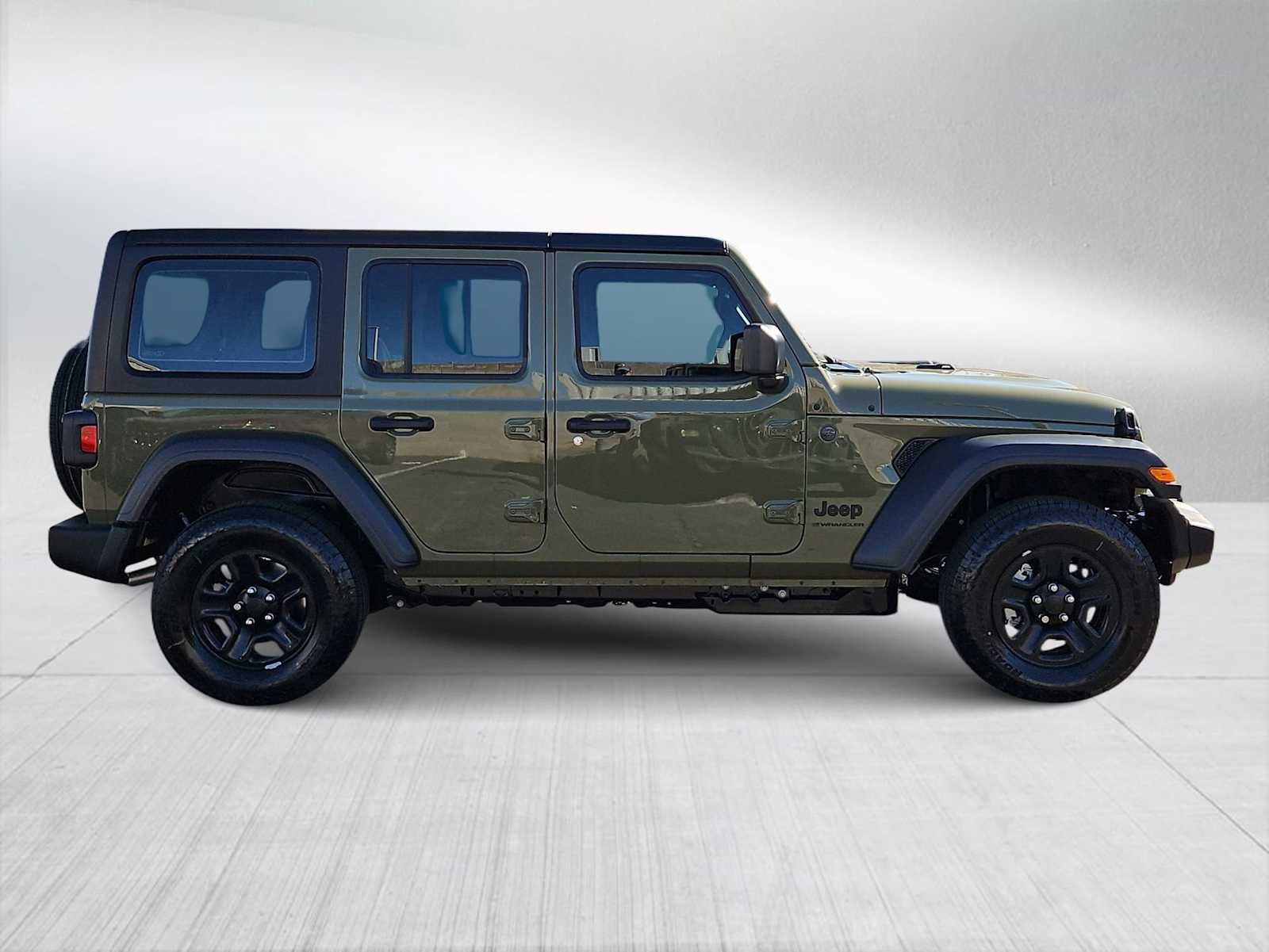 Thumbnail: 2026 Jeep Wrangler - 9
