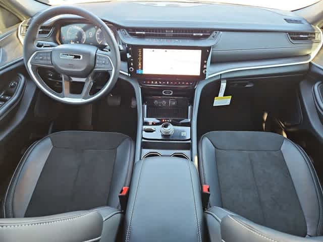Thumbnail: 2026 Jeep Grand Cherokee - 15