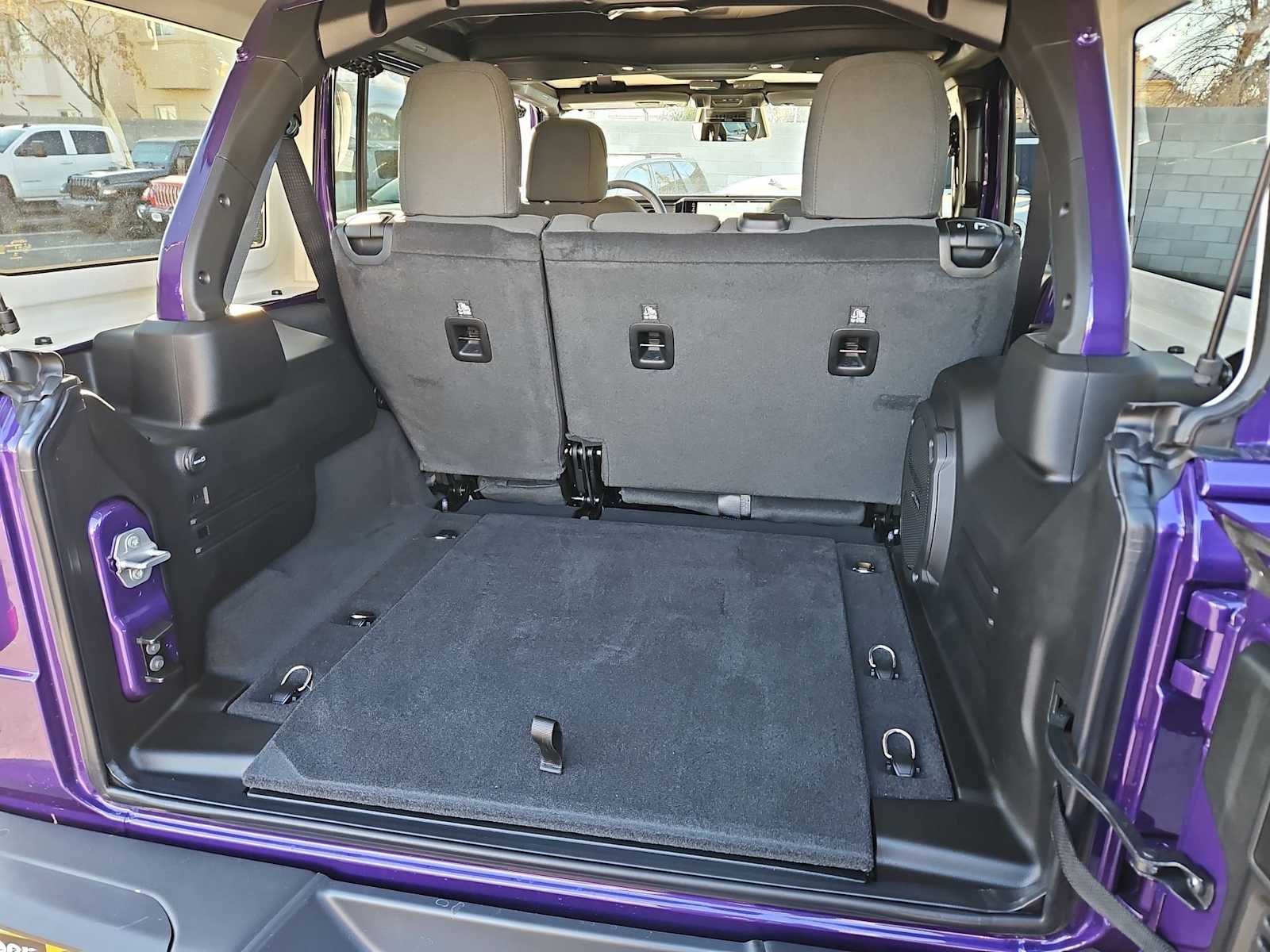 Thumbnail: 2026 Jeep Wrangler - 33