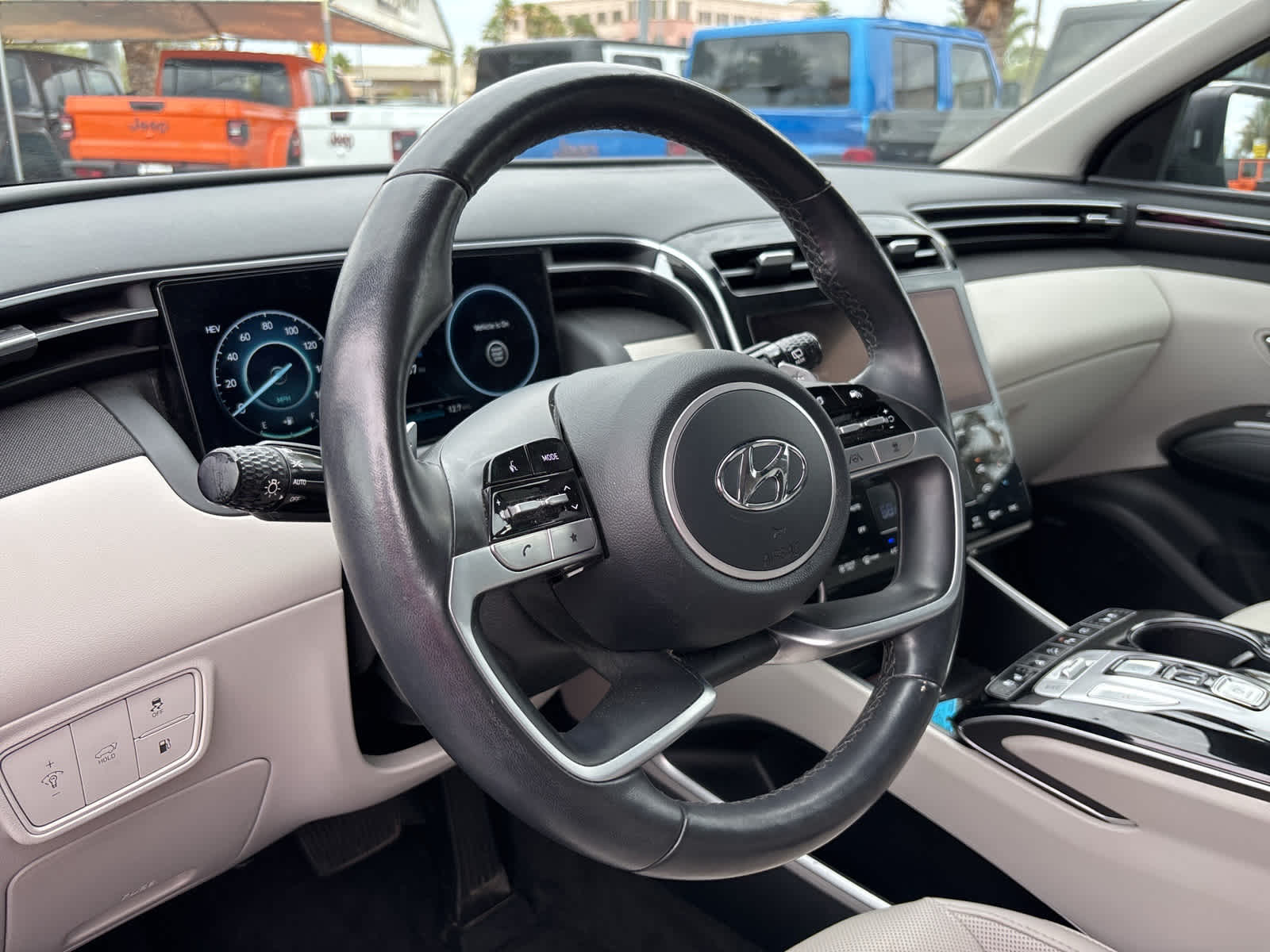 Thumbnail: 2022 Hyundai Tucson - 9