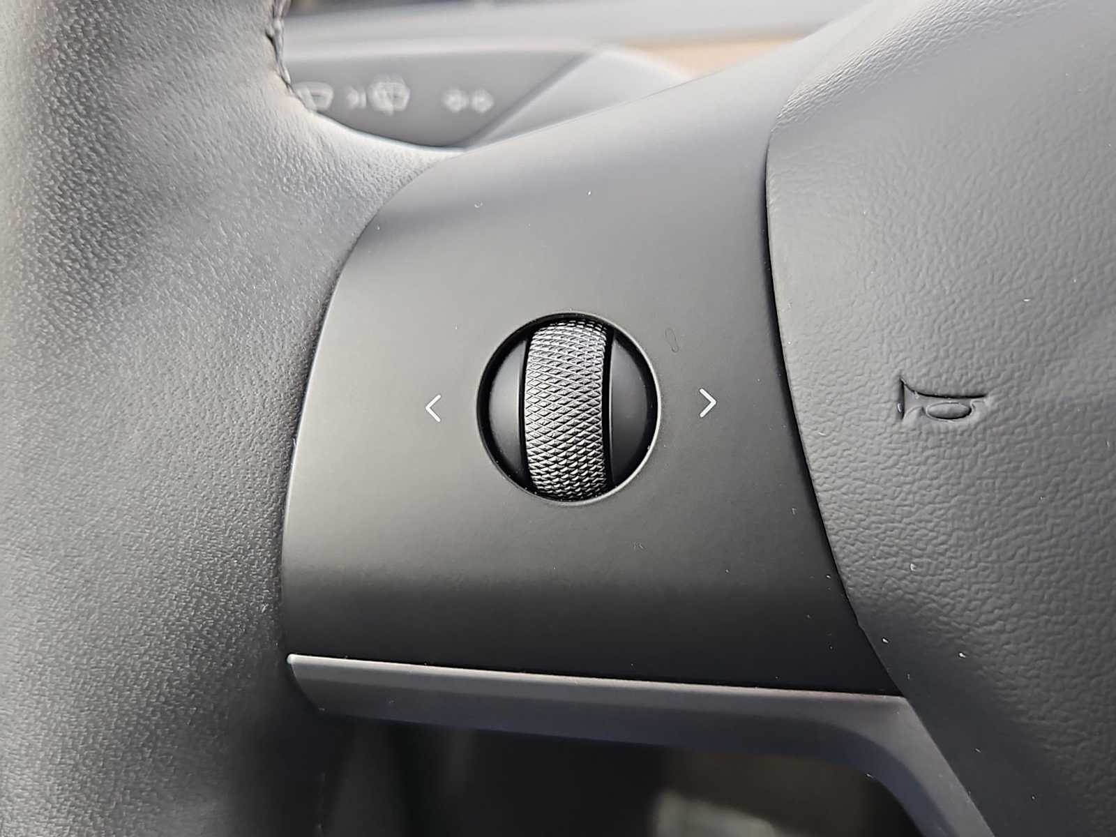 Thumbnail: 2023 Tesla Model 3 - 24