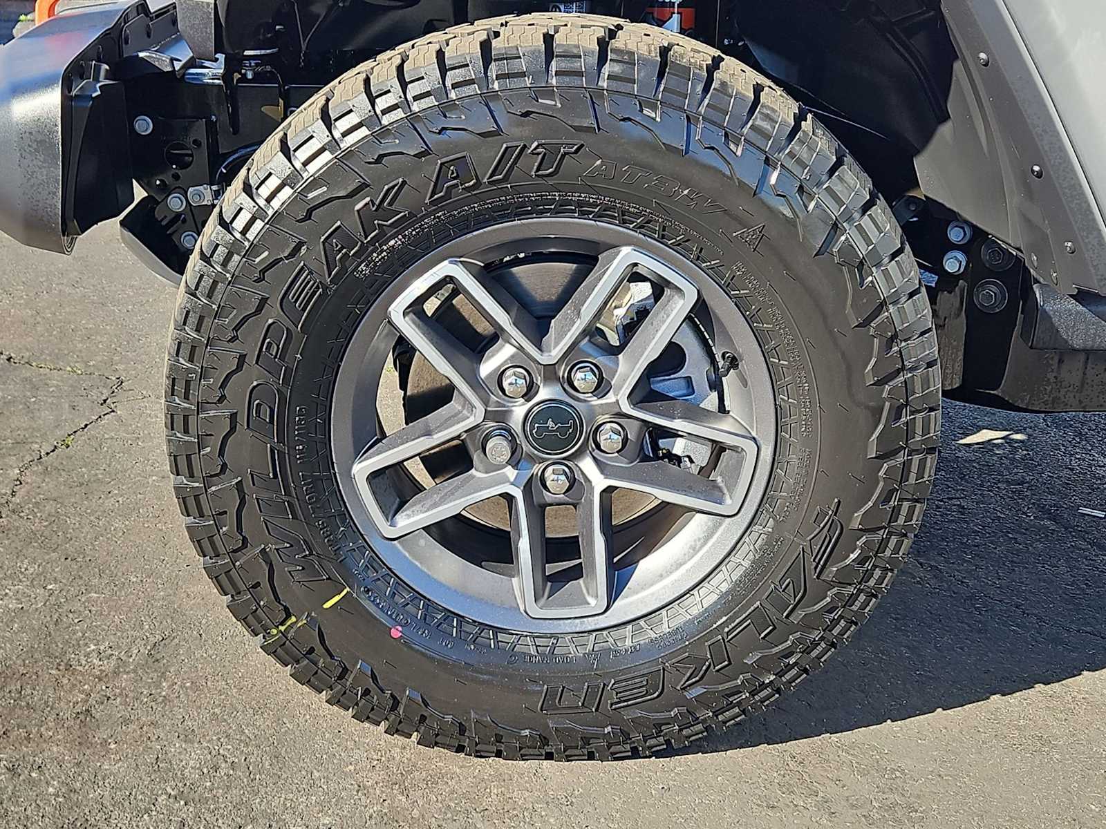 Thumbnail: 2026 Jeep Gladiator - 13