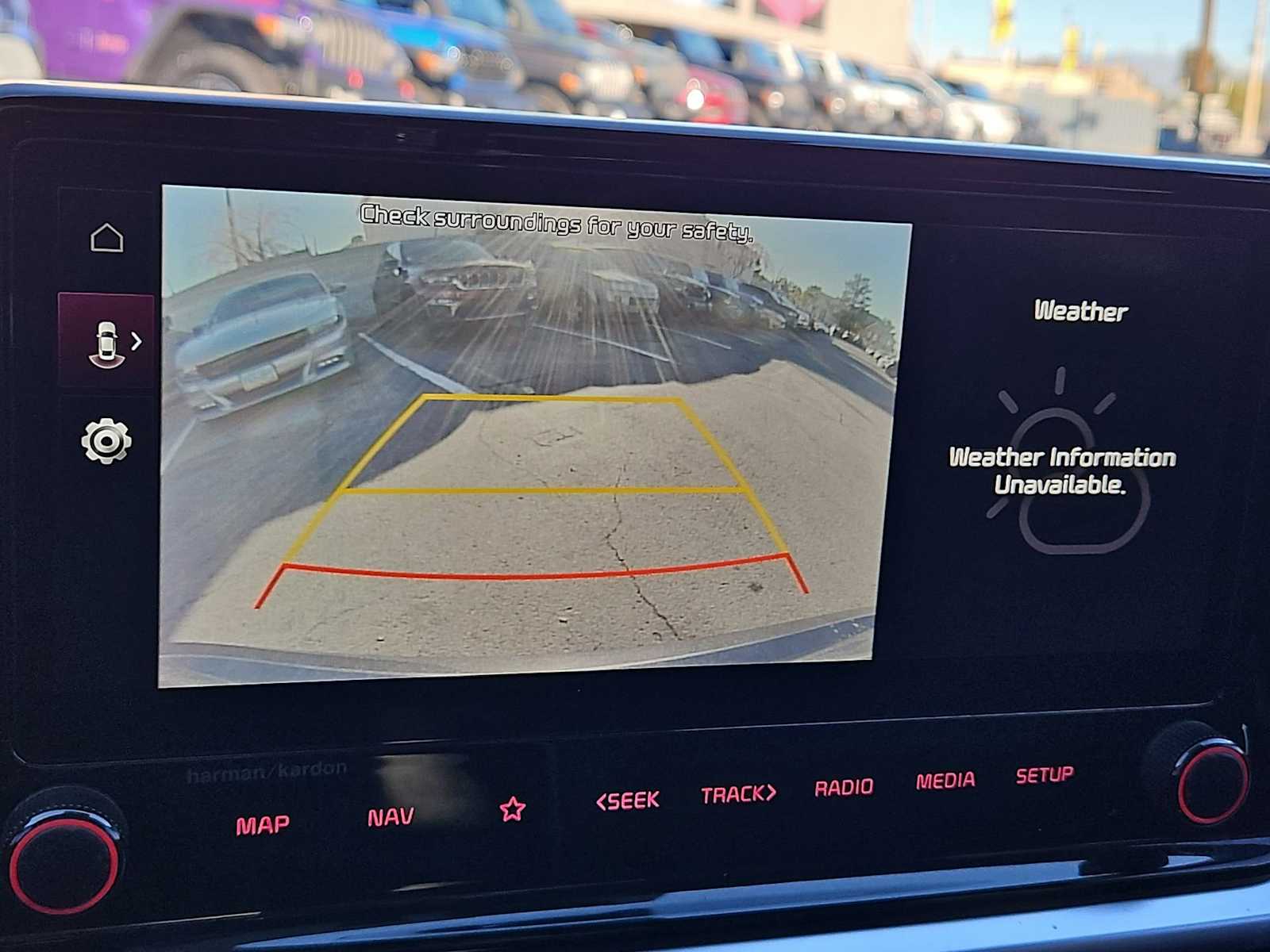 Thumbnail: 2023 Kia Forte - 31