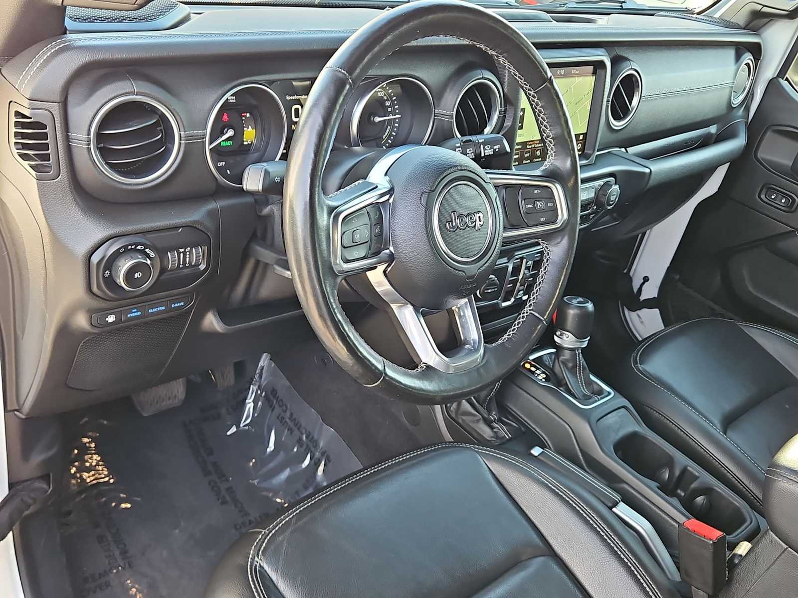 Thumbnail: 2021 Jeep Wrangler - 10