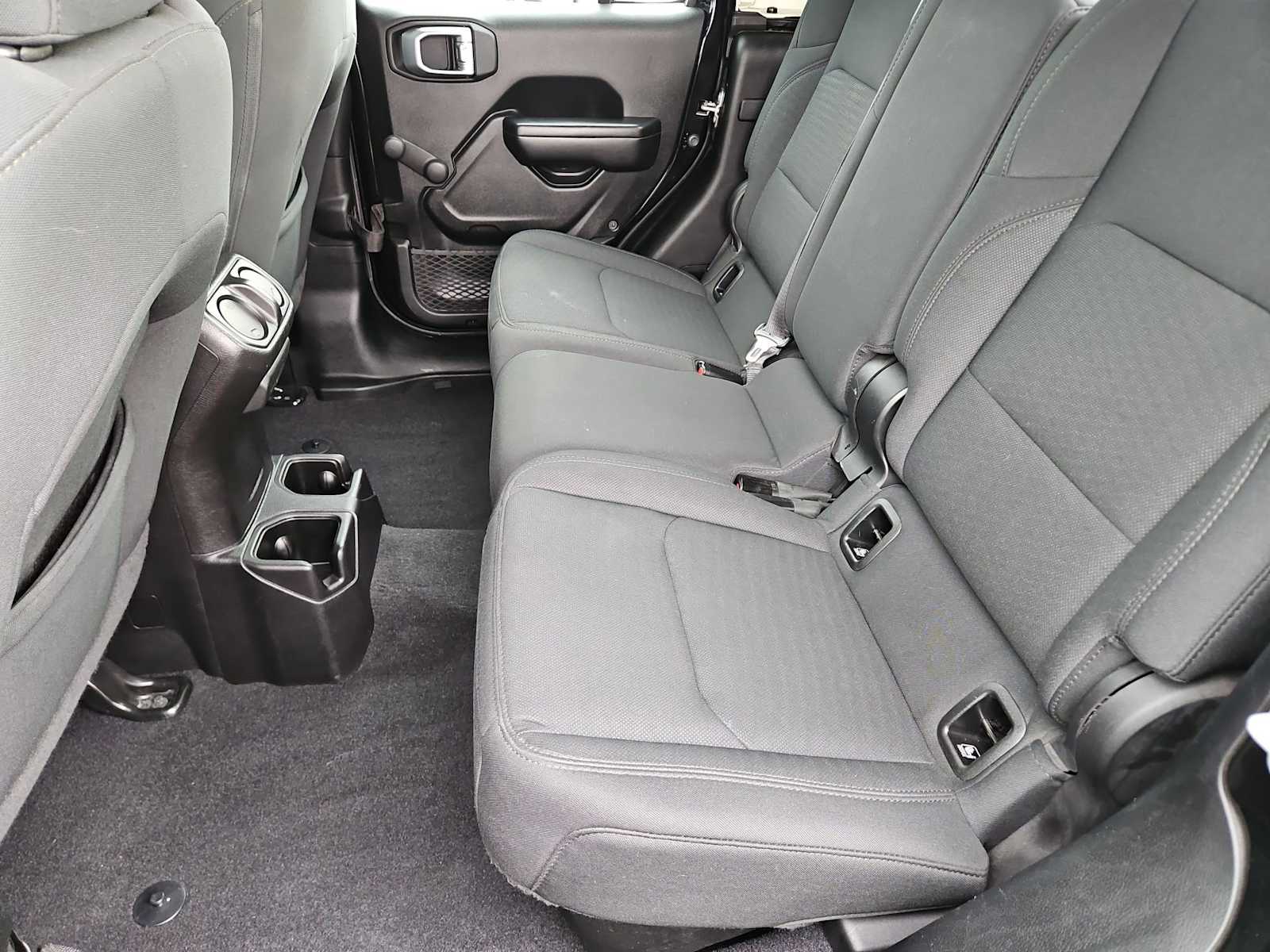 Thumbnail: 2021 Jeep Gladiator - 33