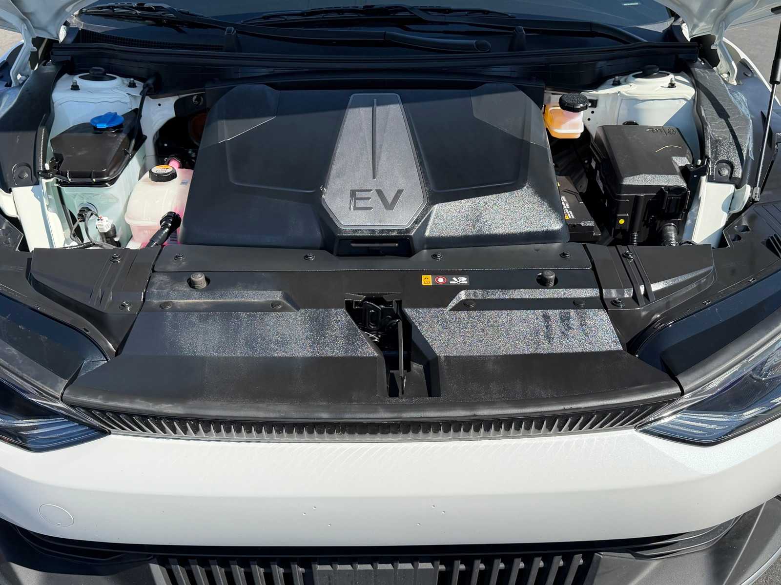 Thumbnail: 2024 Kia EV6 - 29