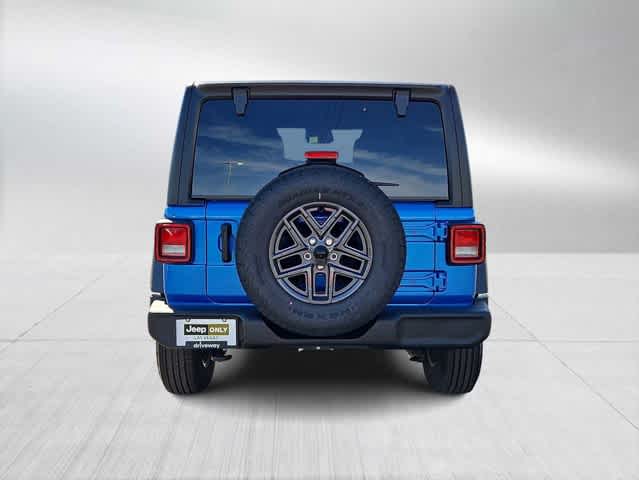 Thumbnail: 2026 Jeep Wrangler - 7