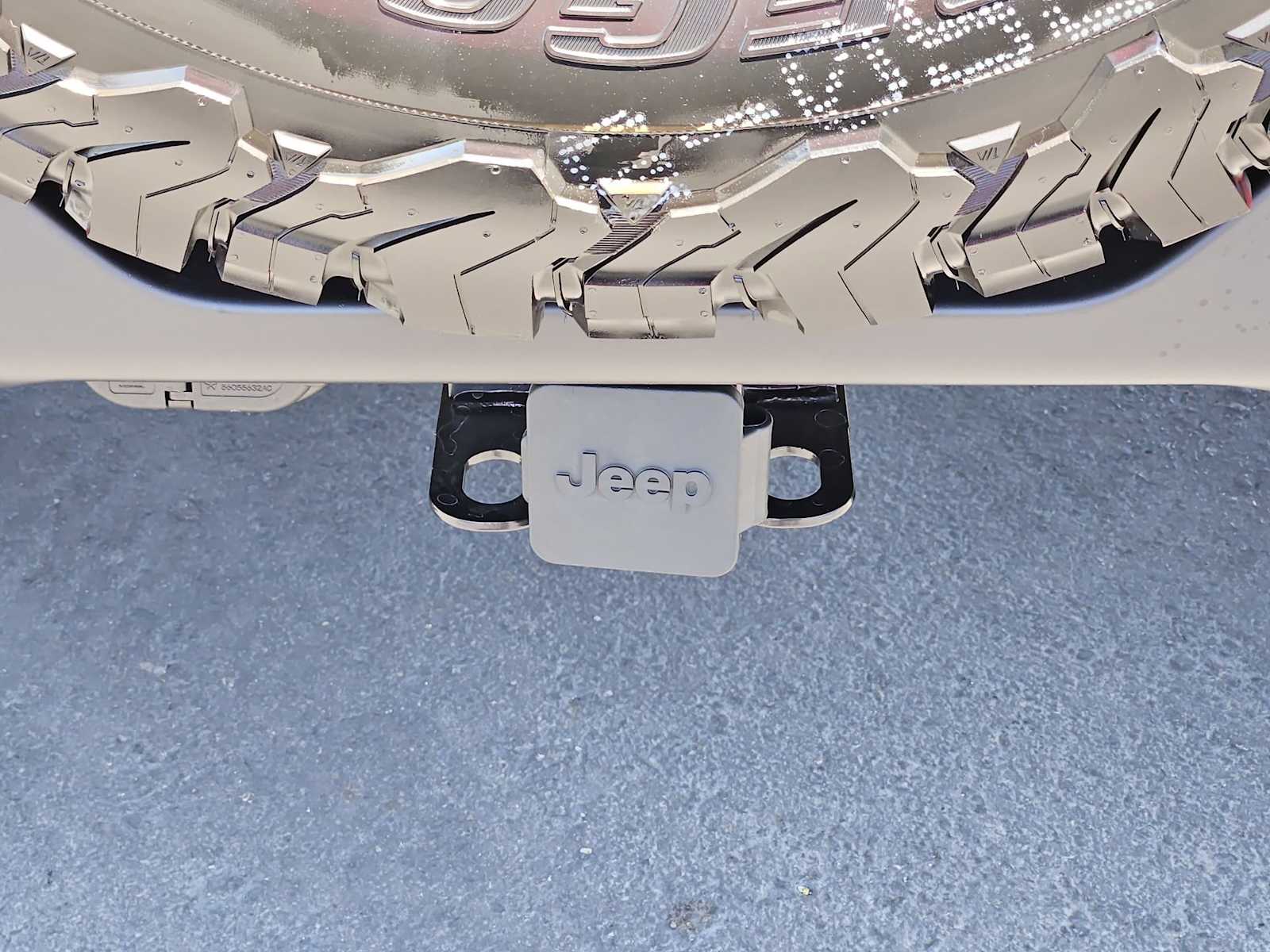 Thumbnail: 2025 Jeep Wrangler - 31