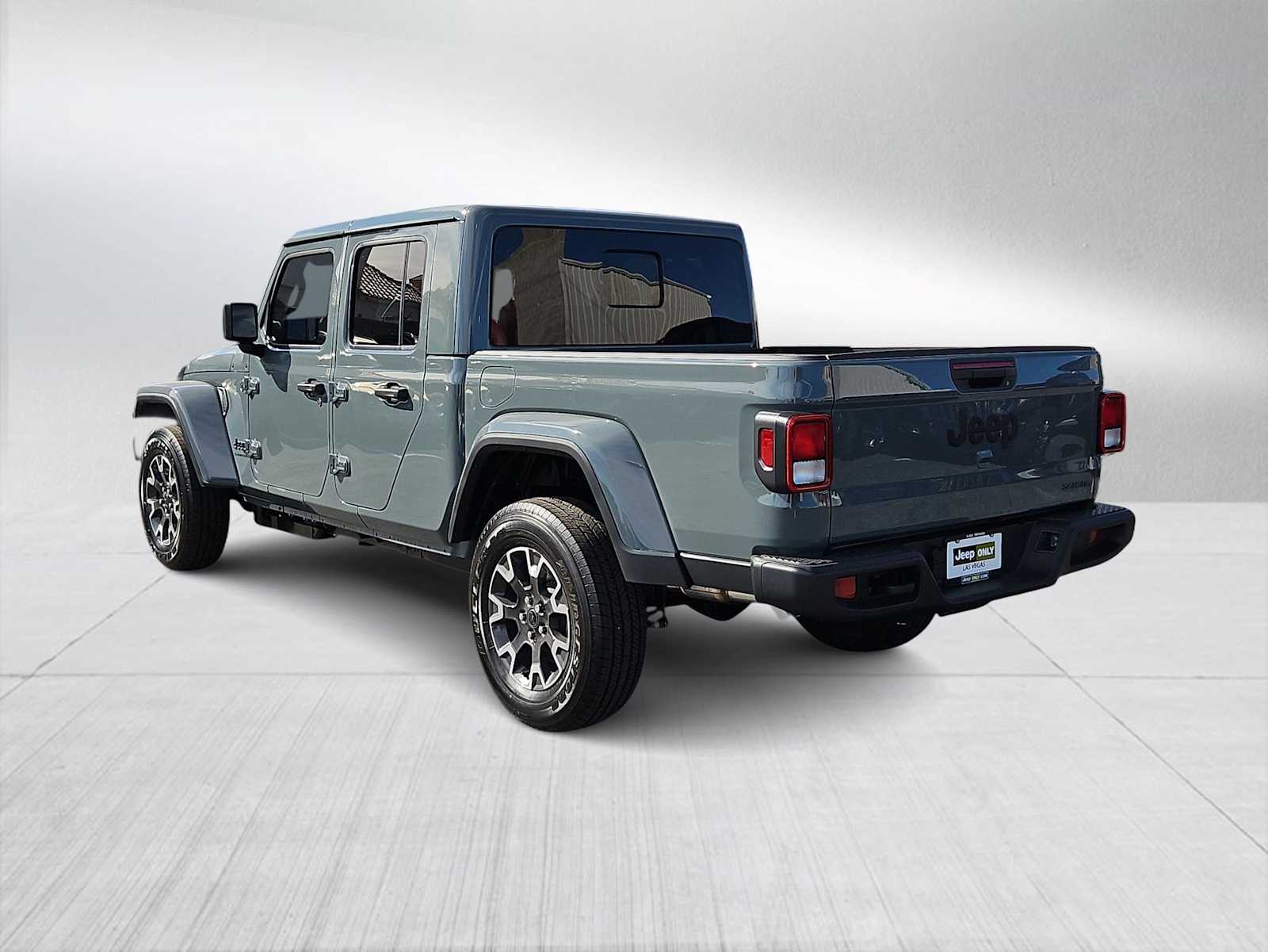 Thumbnail: 2026 Jeep Gladiator - 6