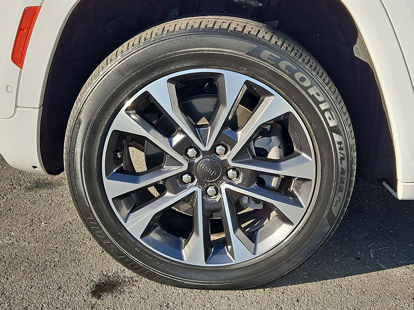 Thumbnail: 2021 Jeep Grand Cherokee L - 14