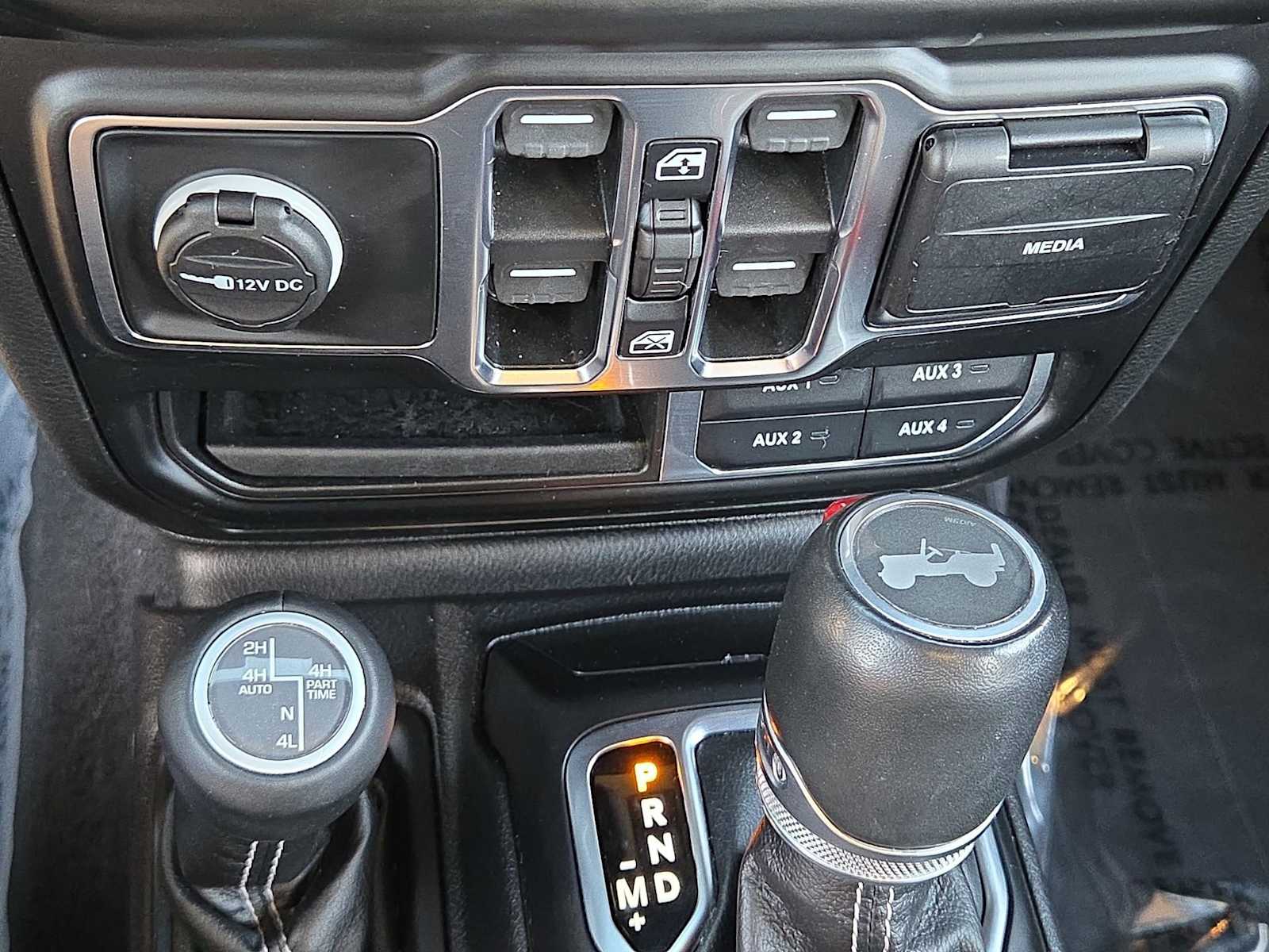 Thumbnail: 2021 Jeep Wrangler - 33