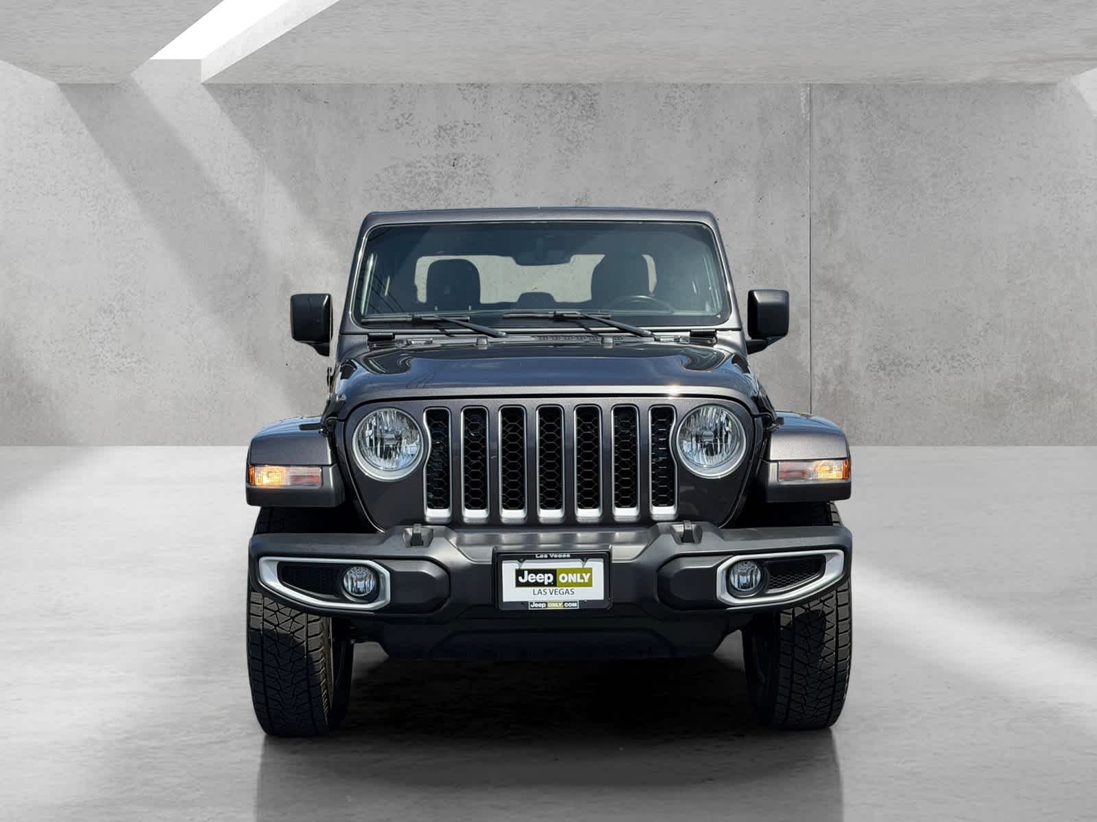 Thumbnail: 2022 Jeep Gladiator - 8