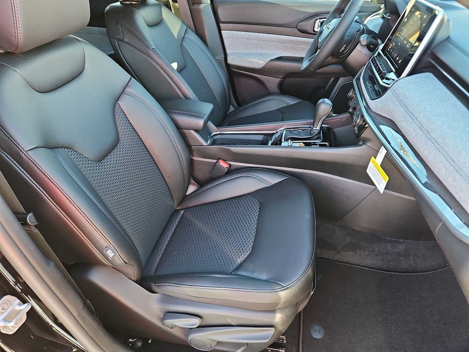 Thumbnail: 2026 Jeep Compass - 21