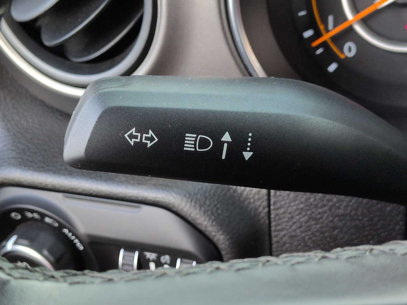 Thumbnail: 2021 Jeep Gladiator - 27