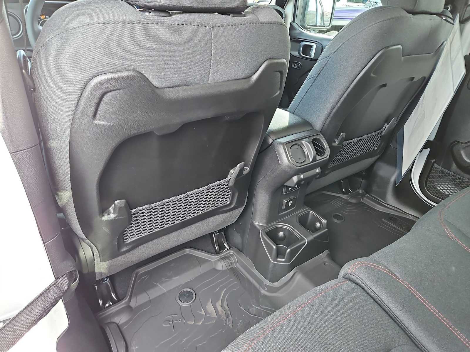 Thumbnail: 2026 Jeep Wrangler - 17