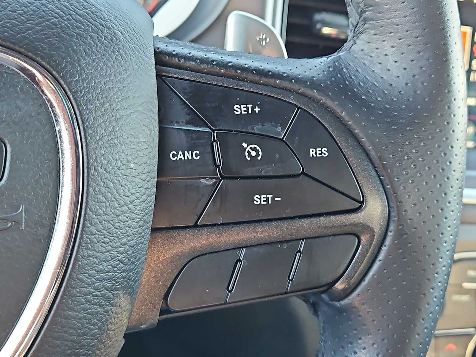 Thumbnail: 2019 Dodge Charger - 25