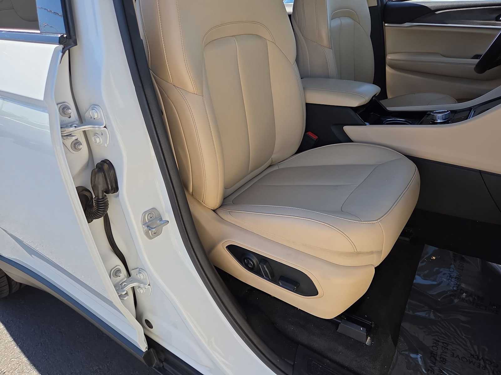 Thumbnail: 2021 Jeep Grand Cherokee L - 22
