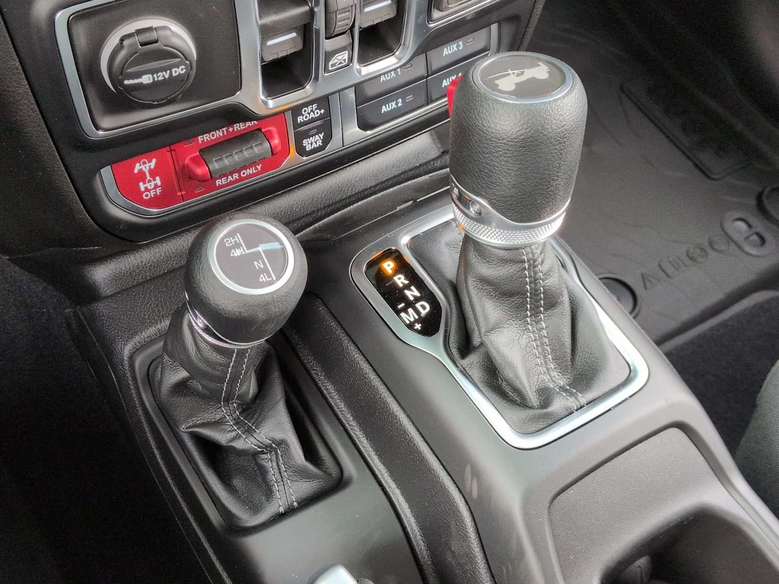 Thumbnail: 2026 Jeep Wrangler - 32