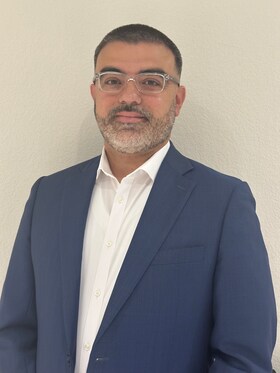 Staff member Genaro Leyva from ID_05080e51e24d