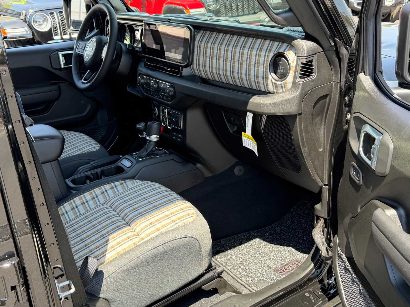 Thumbnail: 2026 Jeep Wrangler - 25
