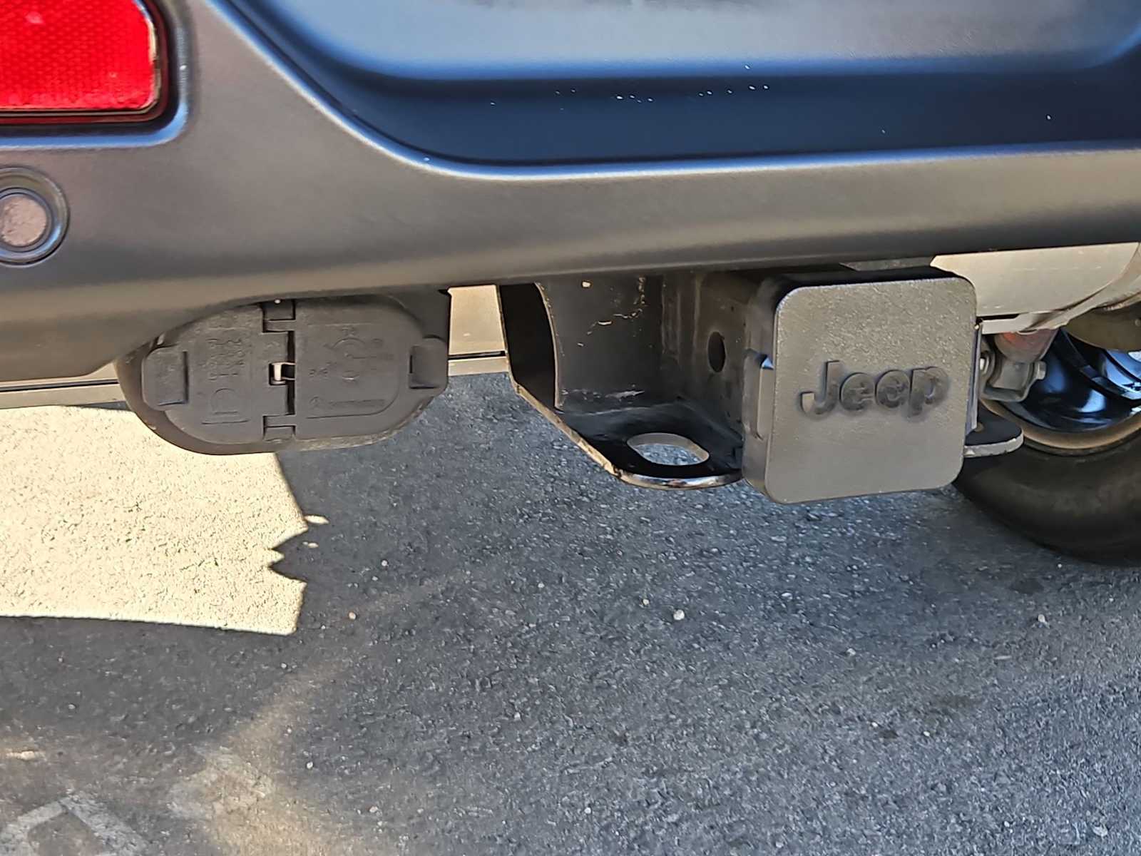 Thumbnail: 2021 Jeep Wrangler - 32