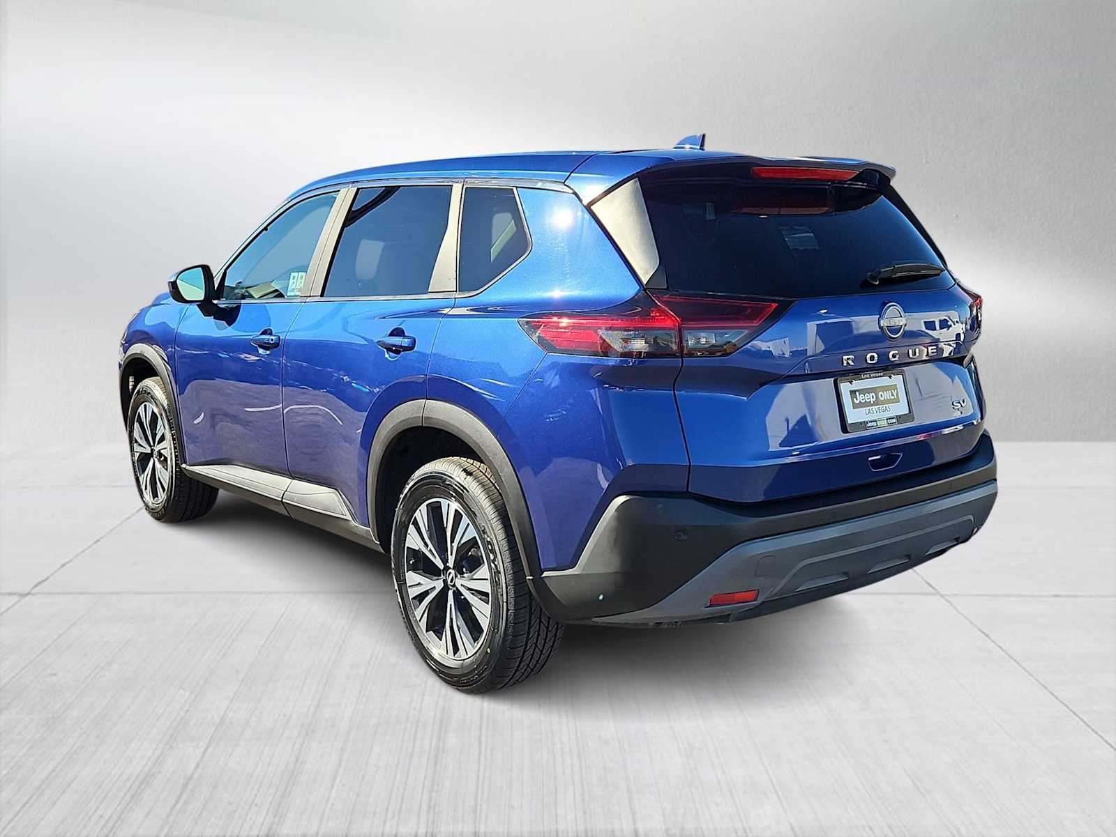 Thumbnail: 2023 Nissan Rogue - 6