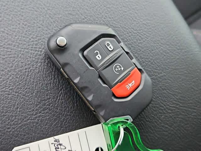 Thumbnail: 2026 Jeep Wrangler - 33