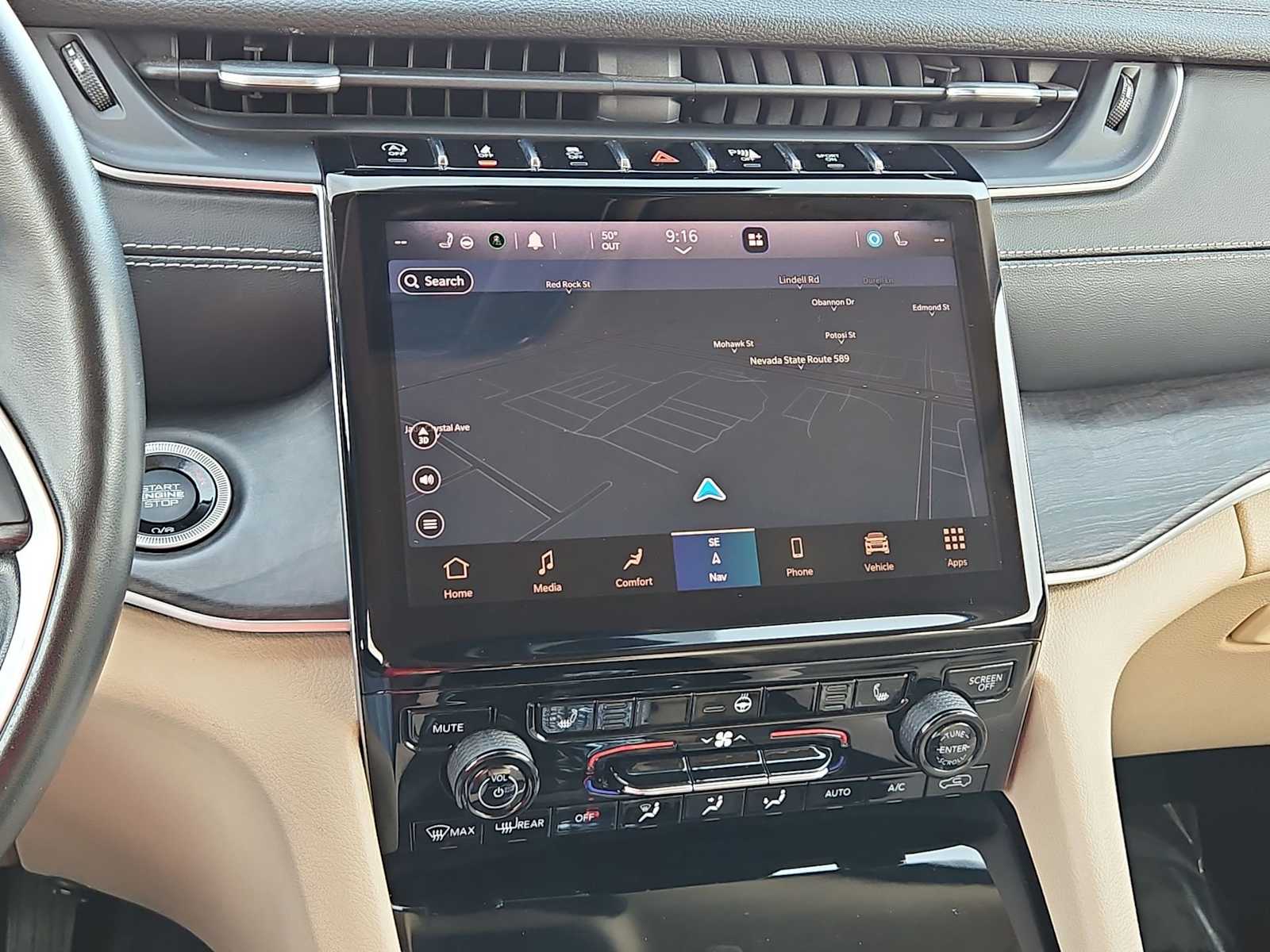 Thumbnail: 2021 Jeep Grand Cherokee L - 28