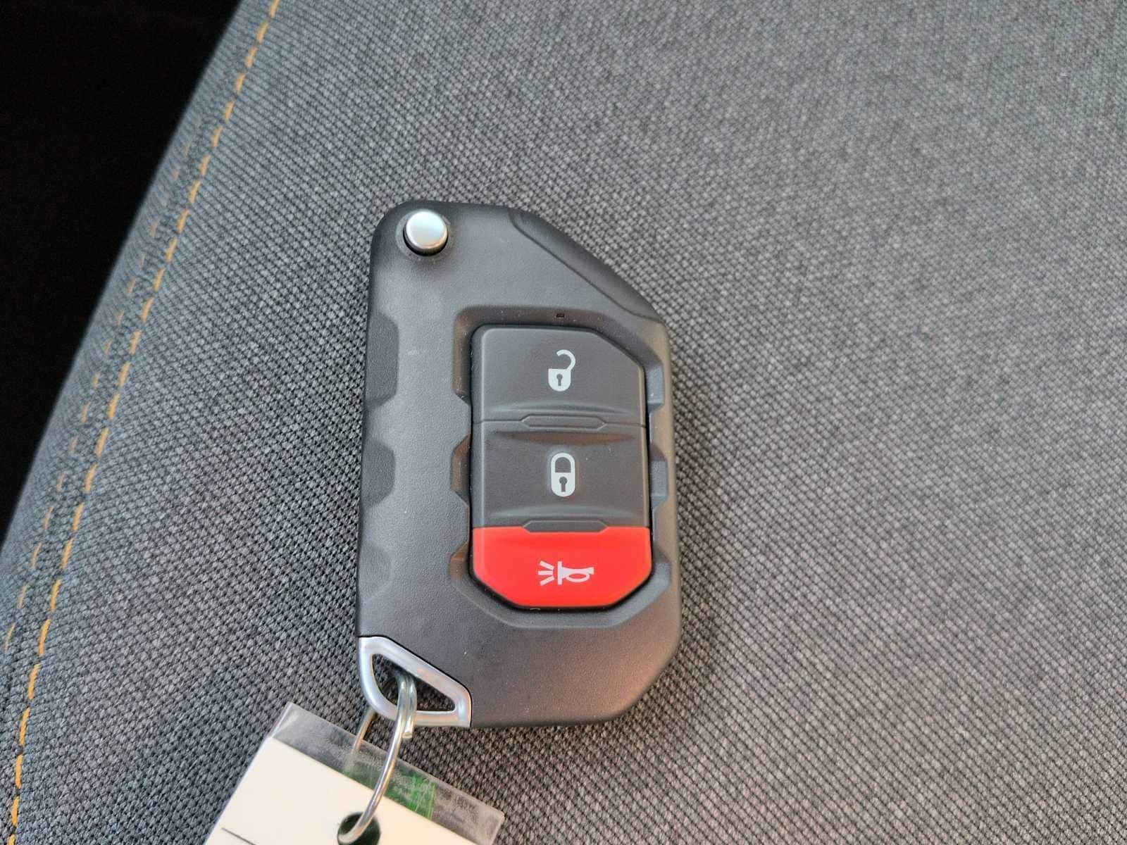 Thumbnail: 2026 Jeep Wrangler - 34