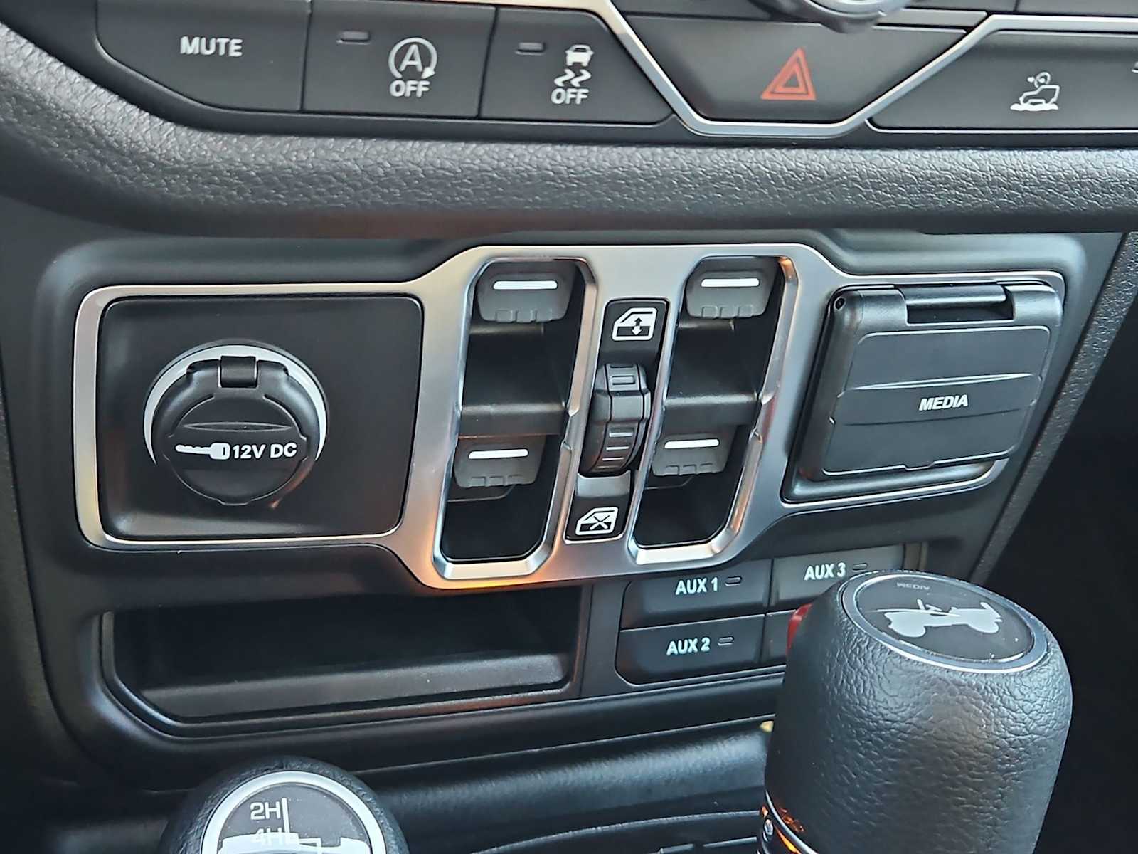 2026 Jeep Wrangler 4-Door Sport - Photo 28