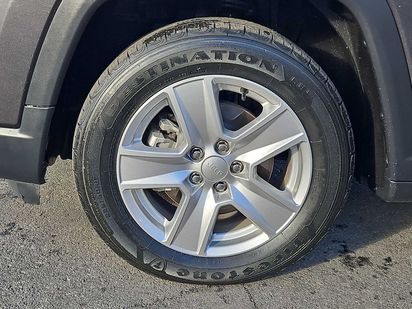 Thumbnail: 2022 Jeep Compass - 14