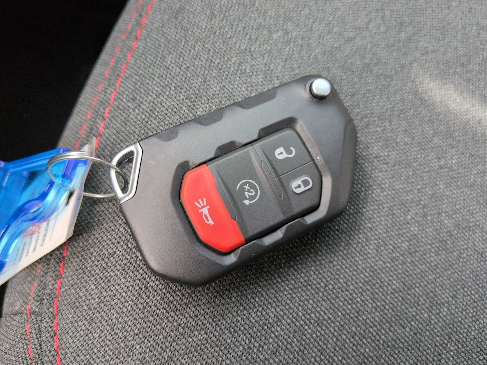 Thumbnail: 2026 Jeep Gladiator - 36