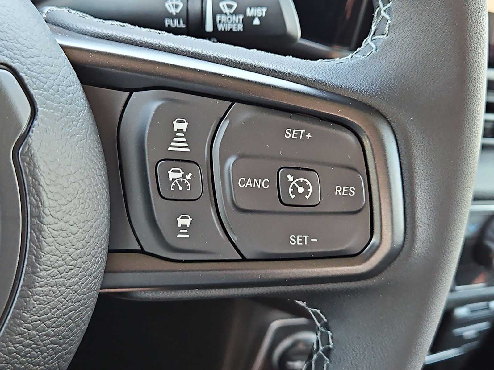 Thumbnail: 2026 Jeep Gladiator - 23