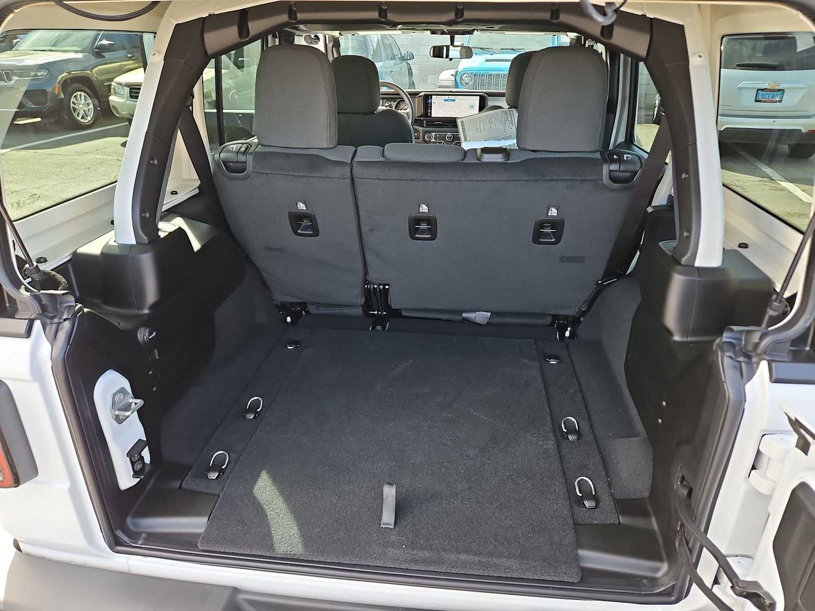 Thumbnail: 2026 Jeep Wrangler - 31