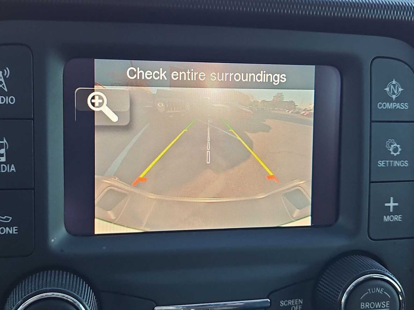 Thumbnail: 2020 Jeep Gladiator - 27