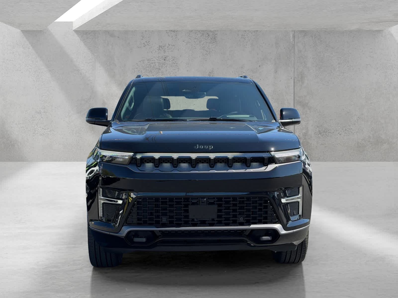Thumbnail: 2026 Jeep Grand Wagoneer - 8