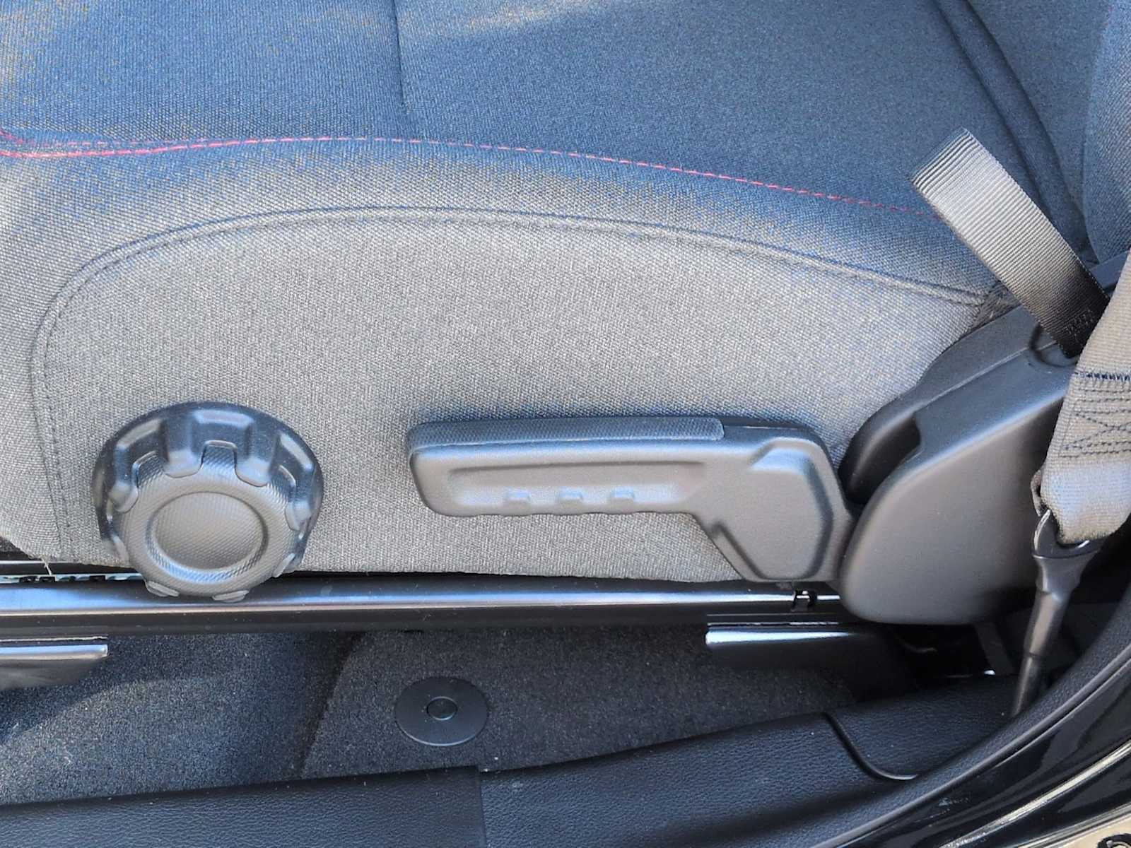 Thumbnail: 2026 Jeep Wrangler - 18