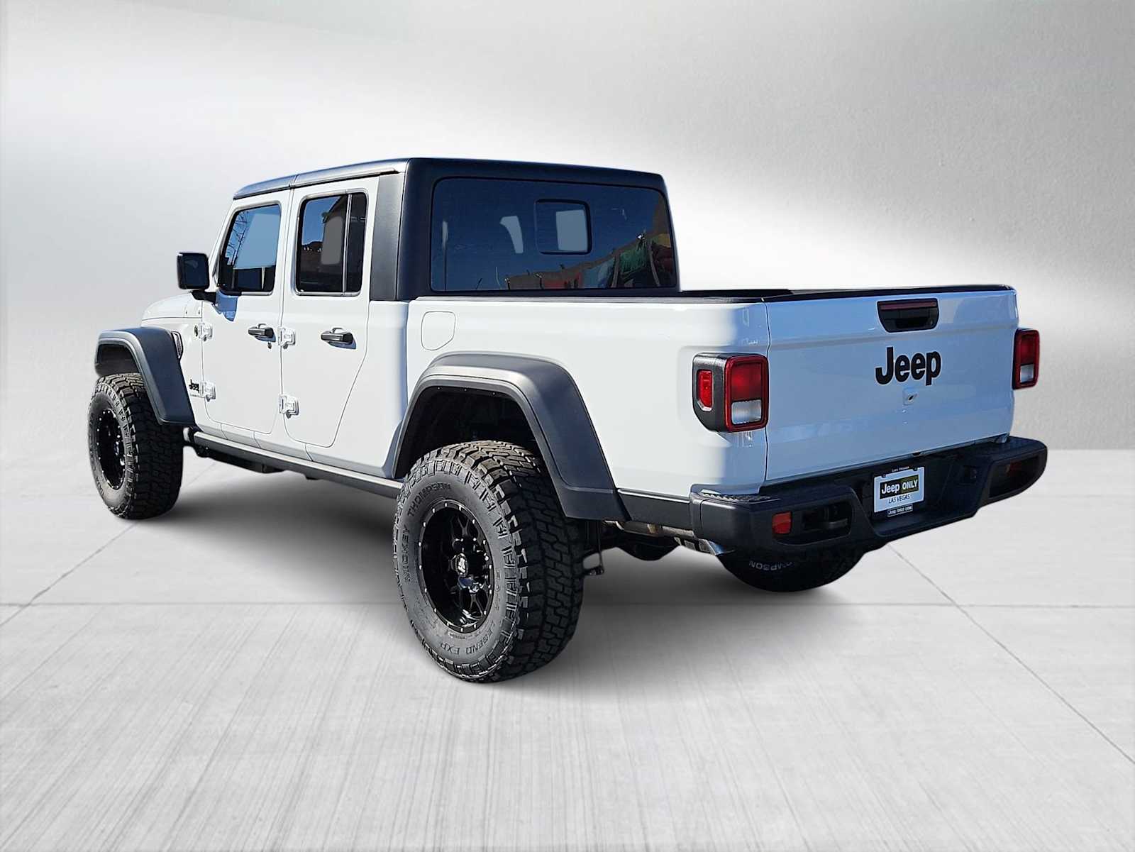 Thumbnail: 2026 Jeep Gladiator - 6