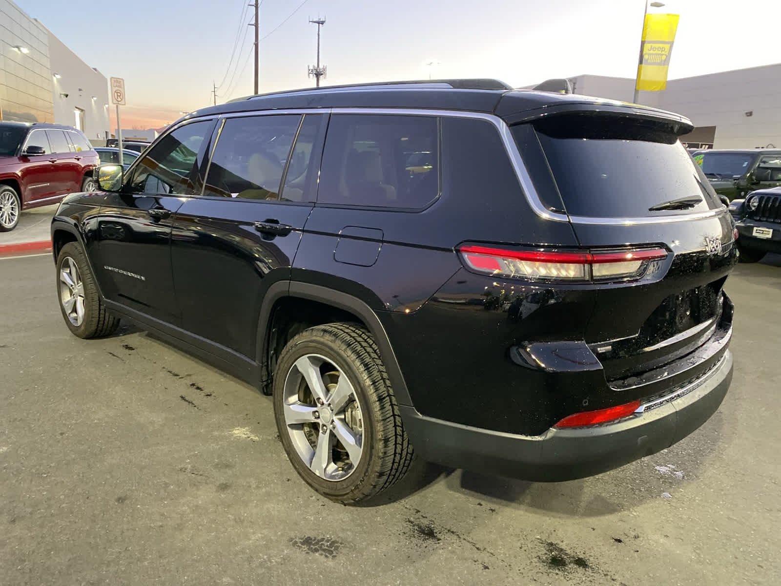 Thumbnail: 2021 Jeep Grand Cherokee L - 7