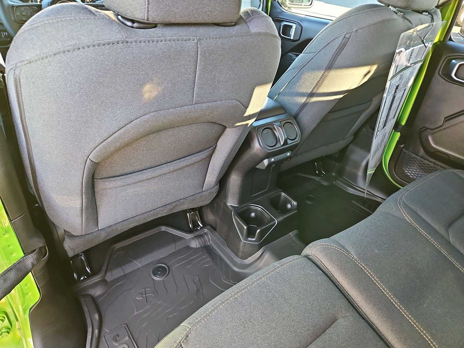 Thumbnail: 2026 Jeep Wrangler - 17