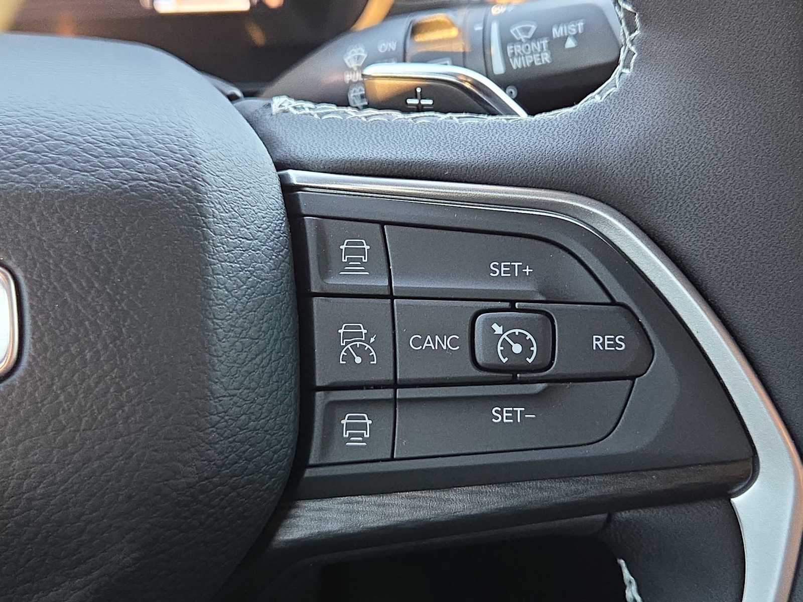 Thumbnail: 2025 Jeep Grand Cherokee L - 23