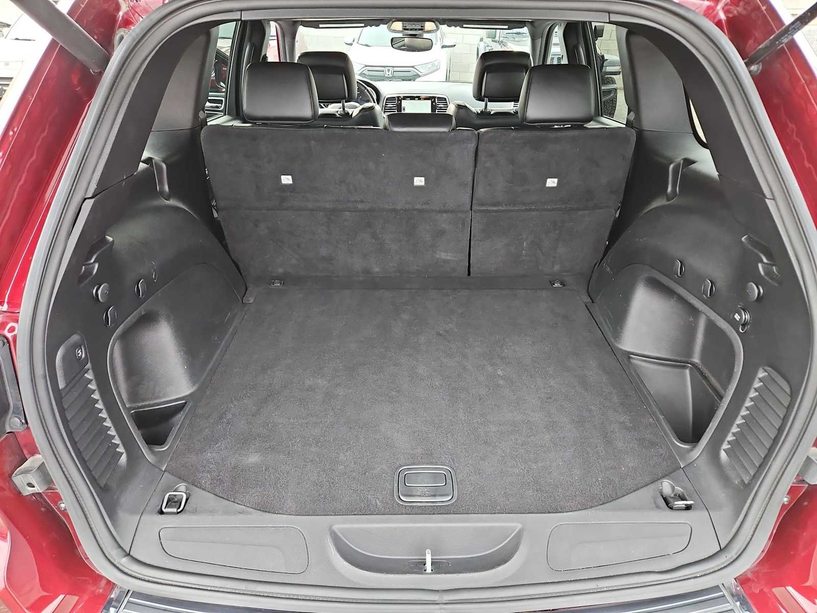 Thumbnail: 2022 Jeep Grand Cherokee - 50