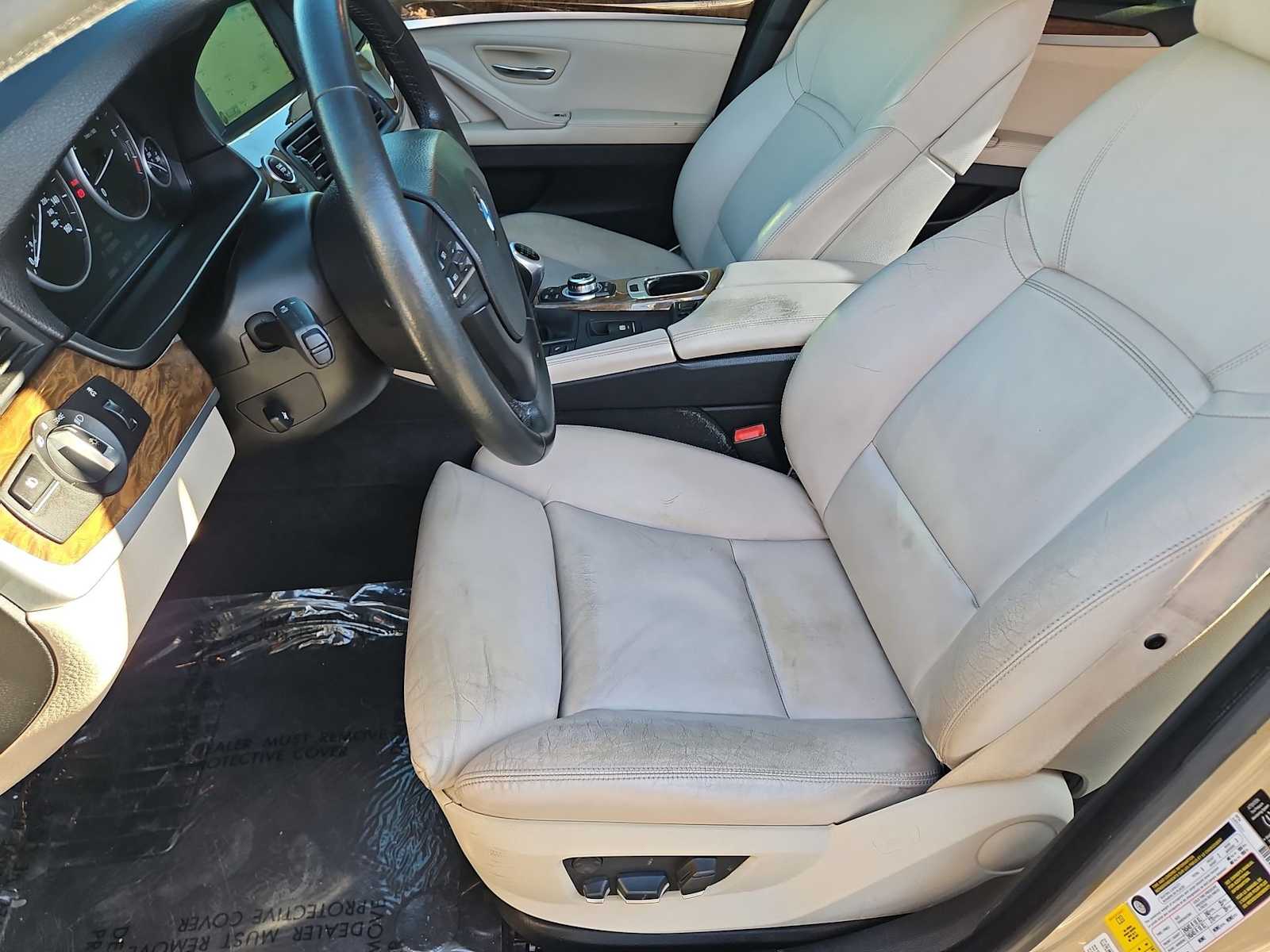 Thumbnail: 2013 BMW 5 Series - 17