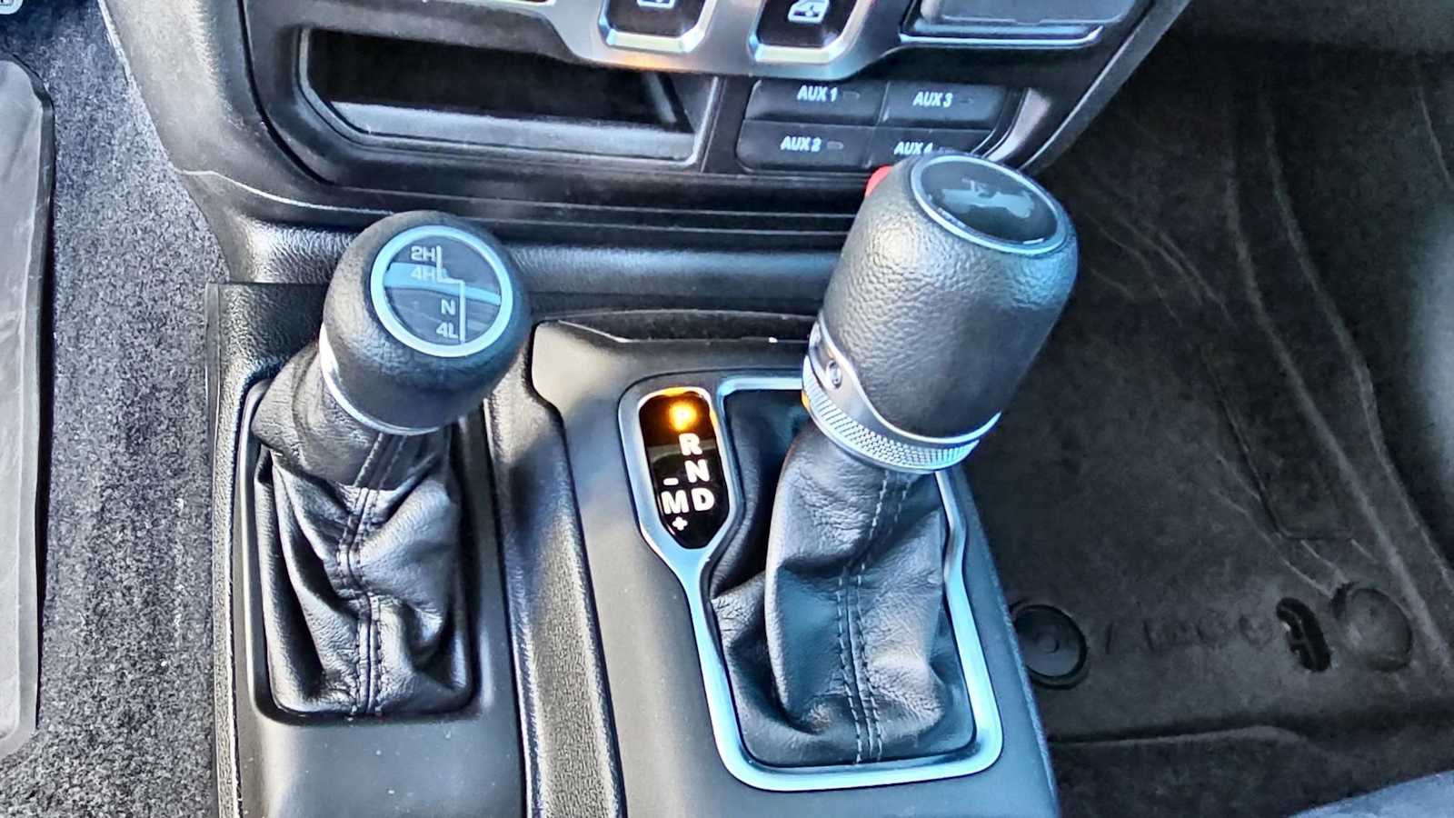 Thumbnail: 2023 Jeep Wrangler - 25