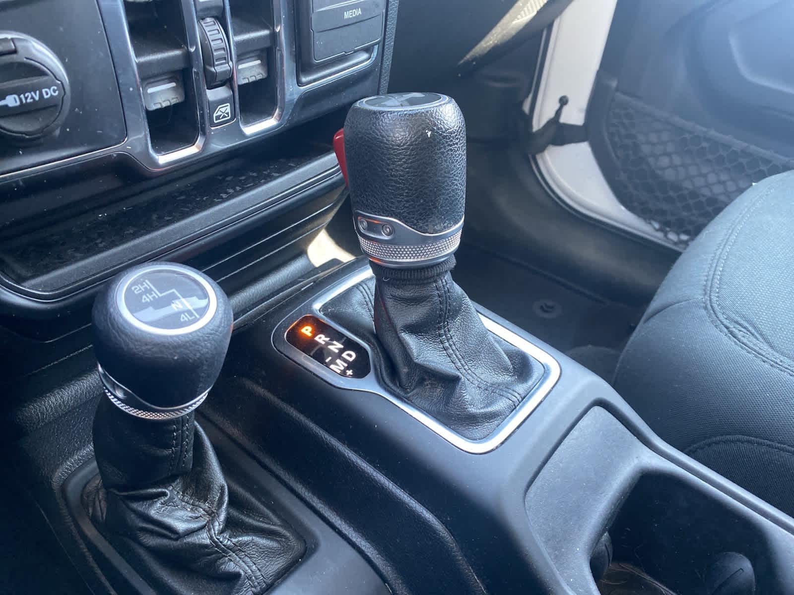 Thumbnail: 2021 Jeep Wrangler - 14