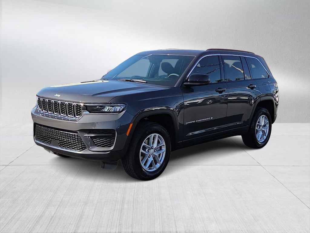 New 2025 Jeep Grand Cherokee LAREDO X 4X4 Sport Utility